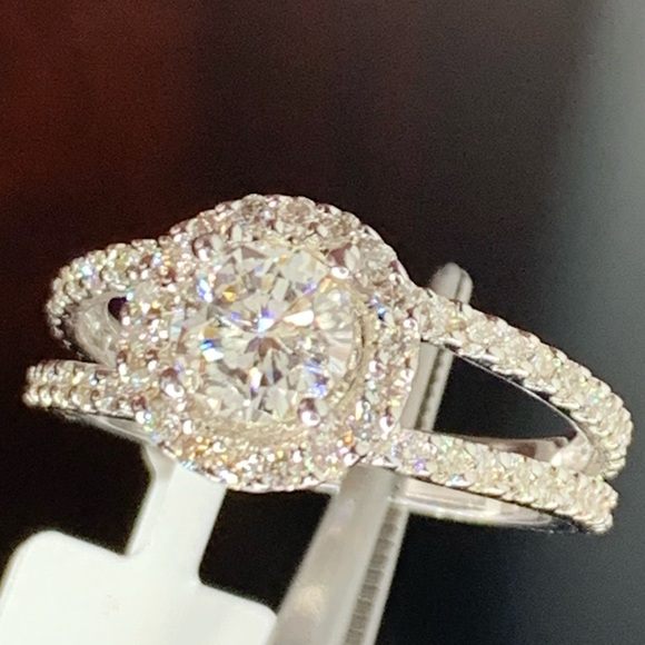 Kay Jewelers Jewelry - 14k Diamond Halo Ring